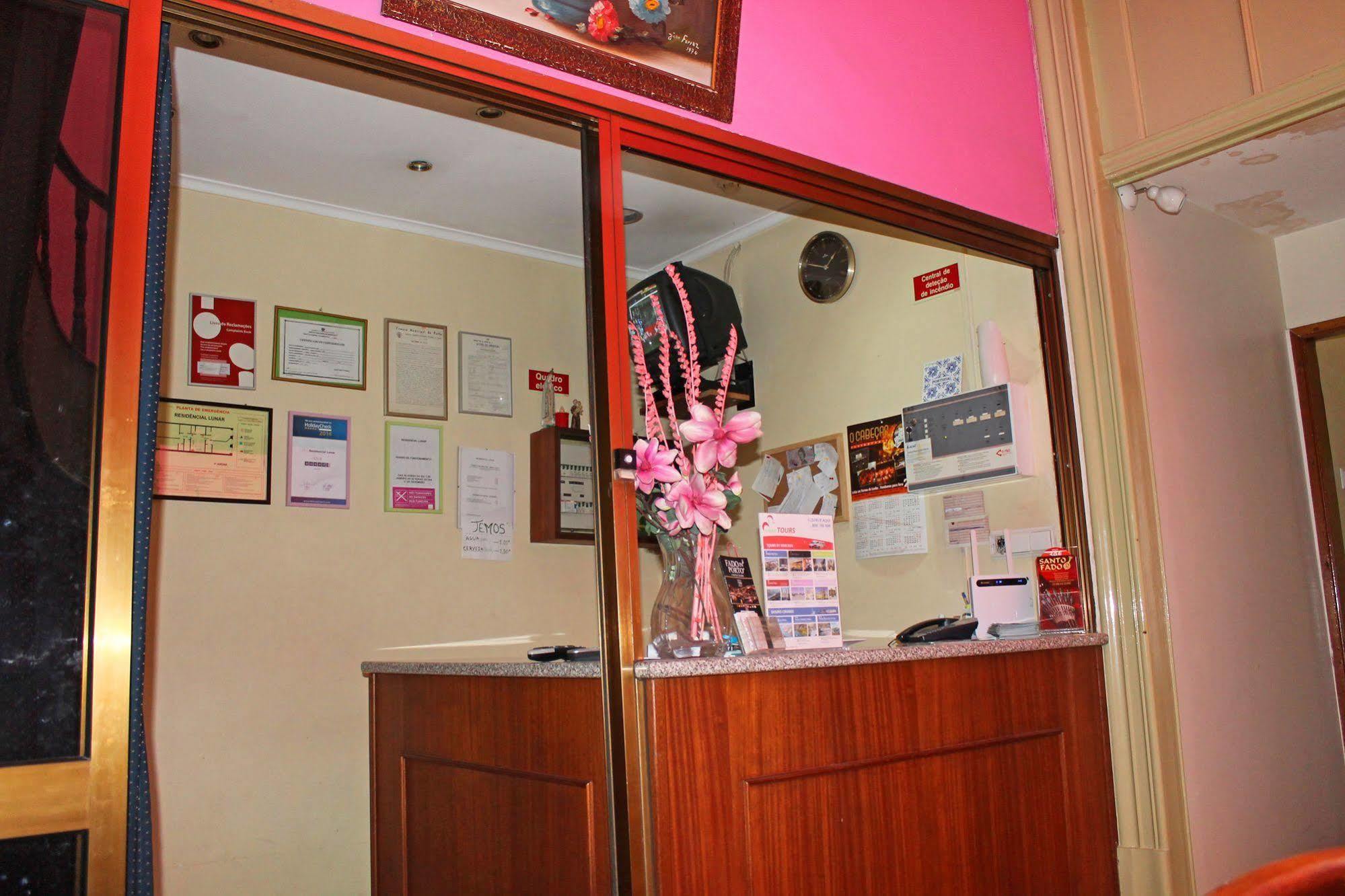 Lunar Guest House بورتو المظهر الخارجي الصورة