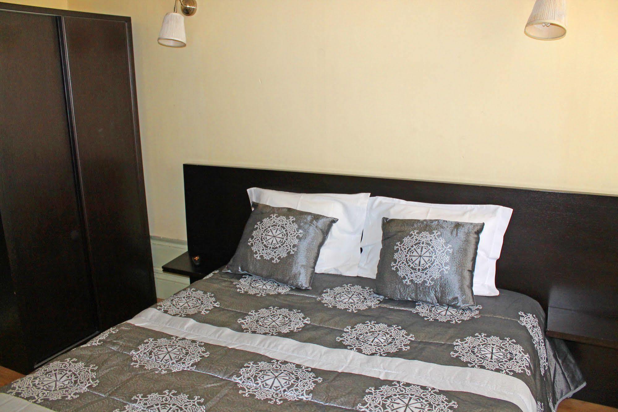 Lunar Guest House بورتو المظهر الخارجي الصورة